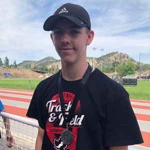 Meet your Posher, Adam